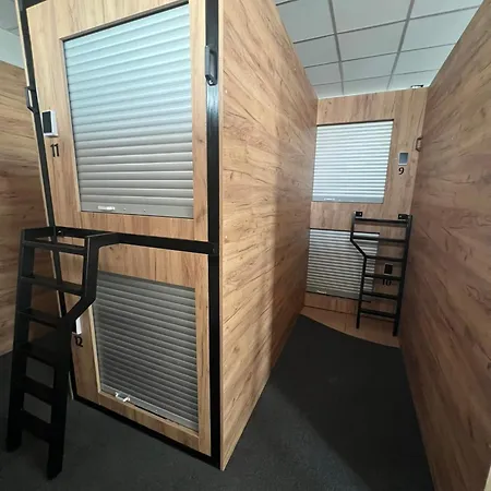 Like A Hostal *