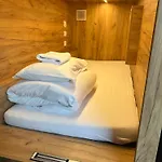 Hostel Like A